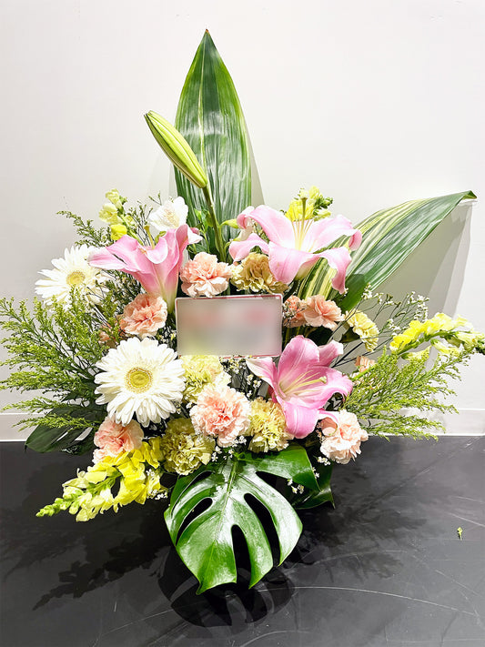 ピンクユリ&ガーベラ・グレースブーケ