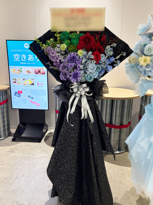 LaLa arena TOKYO- BAYへお届けしたオーダーメイドのフラワースタンド|HANA GARDEN TOKYO
