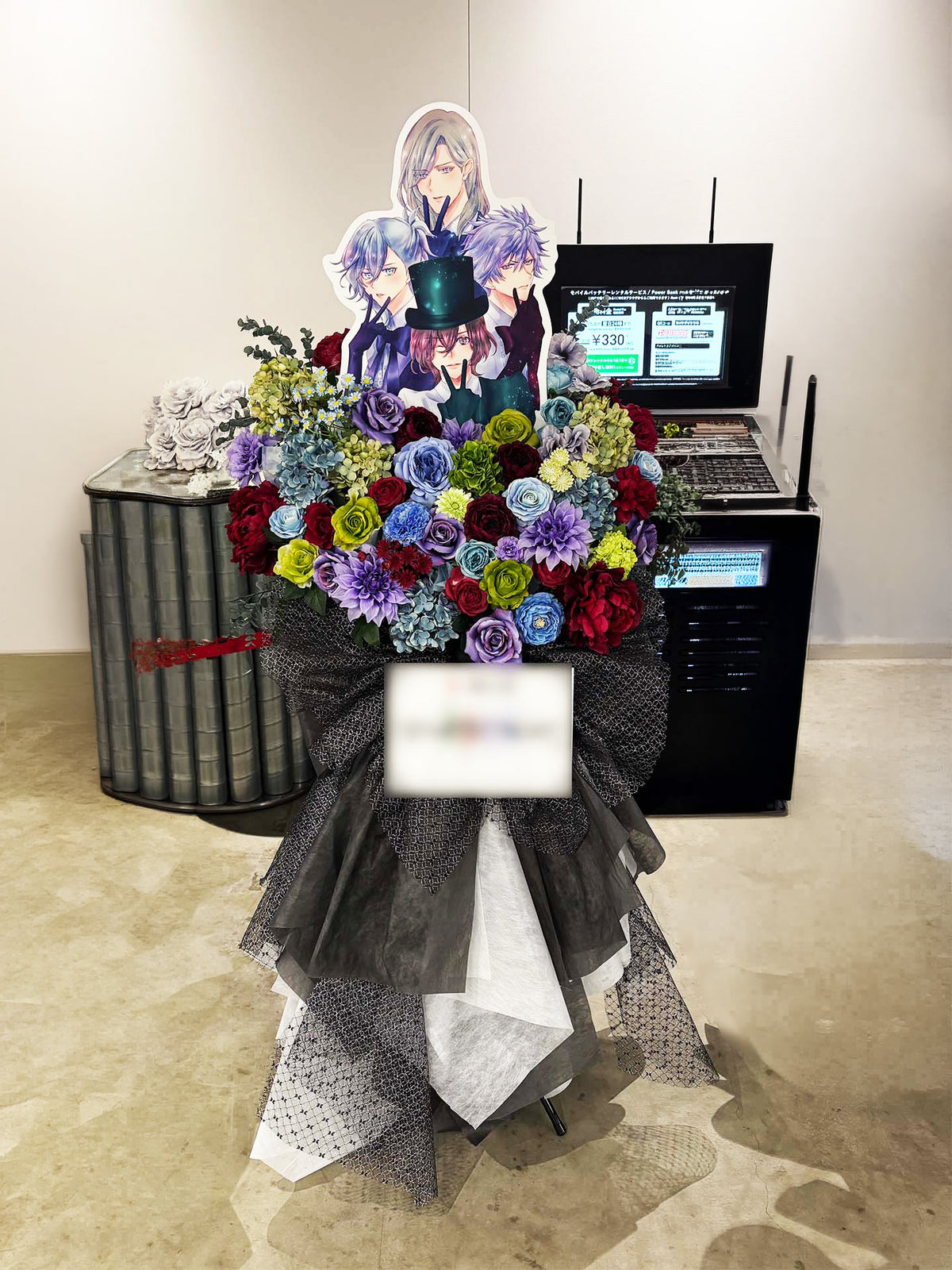 LaLa arena TOKYO-BAYへお届けしたオーダーメイドのフラワースタンド|HANA GARDEN TOKYO