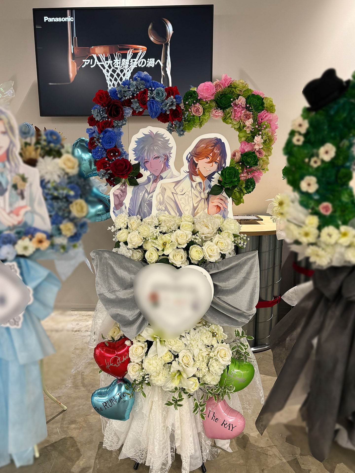 LaLa arena TOKYO-BAYへお届けしたオーダーメイドのフラワースタンド|HANA GARDEN TOKYO