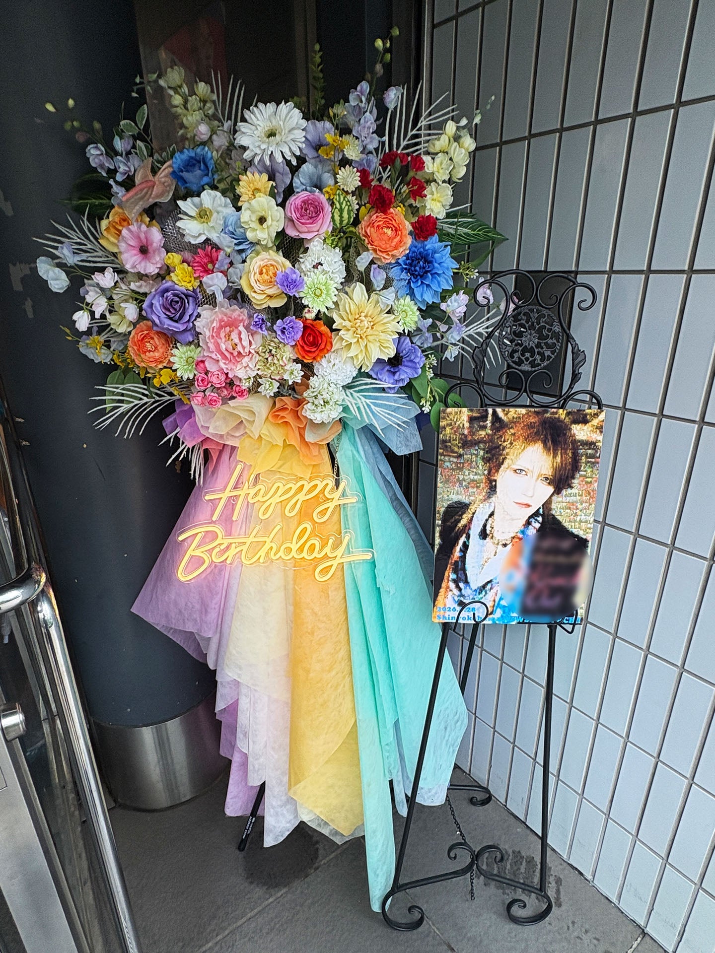 新横浜NEW SIDE BEACH!!へお届けしたオーダーメイドのフラワースタンド|HANA GARDEN TOKYO
