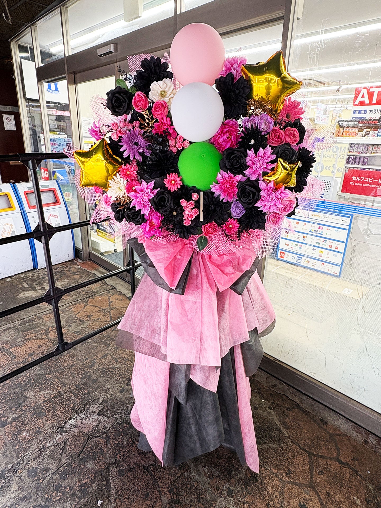 Spotify O-WESTへお届けしたオーダーメイドのフラワースタンド|HANA GARDEN TOKYO