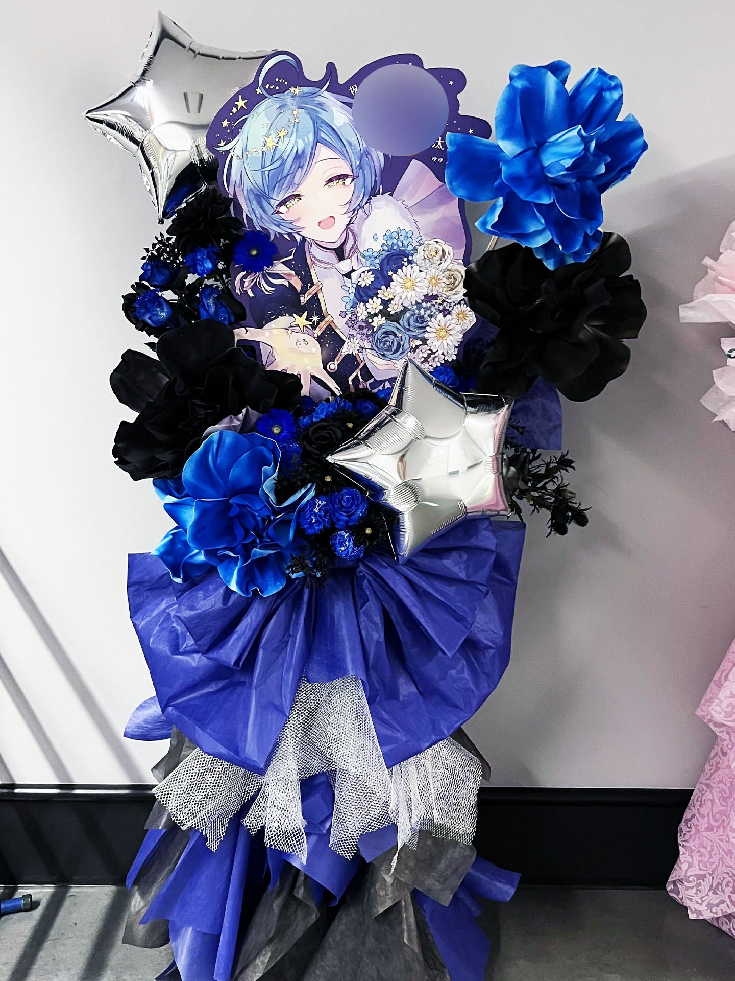 HANA GARDEN TOKYOのオーダーメイドスタンド花事例|ライブや公演を彩るオリジナルデザイン