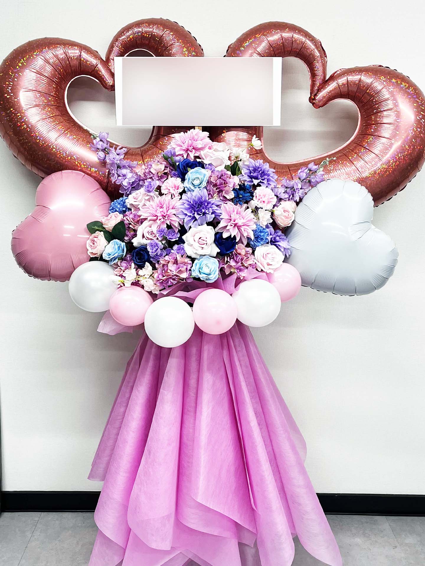 HANA GARDEN TOKYOのオーダーメイドスタンド花事例|ライブや公演を彩るオリジナルデザイン