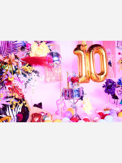 ビバラッシュ10周年アーティスト写真撮影の装飾事例