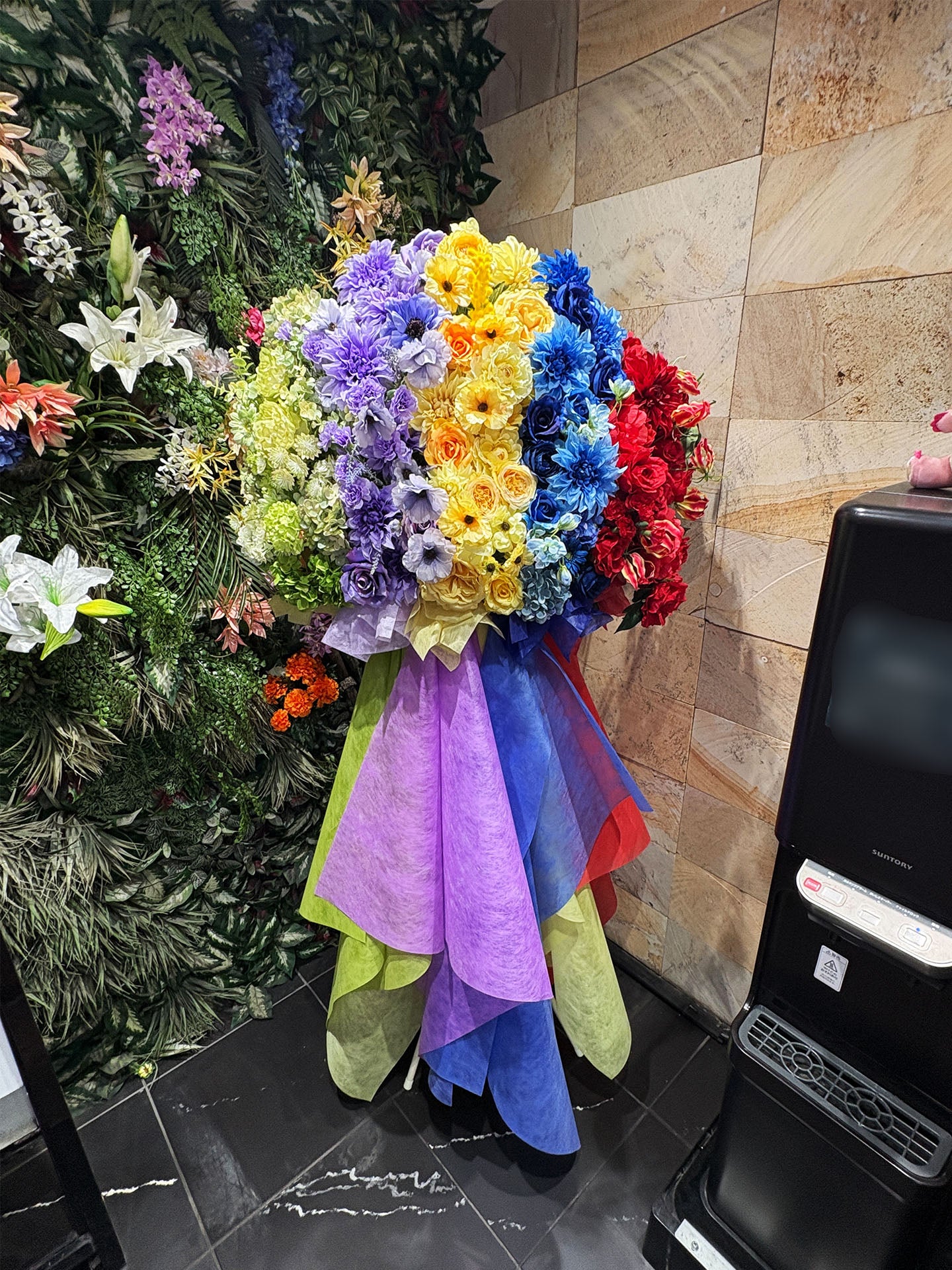 パセラリゾーツへお届けしたオーダーメイドのフラワースタンド｜HANA GARDEN TOKYO