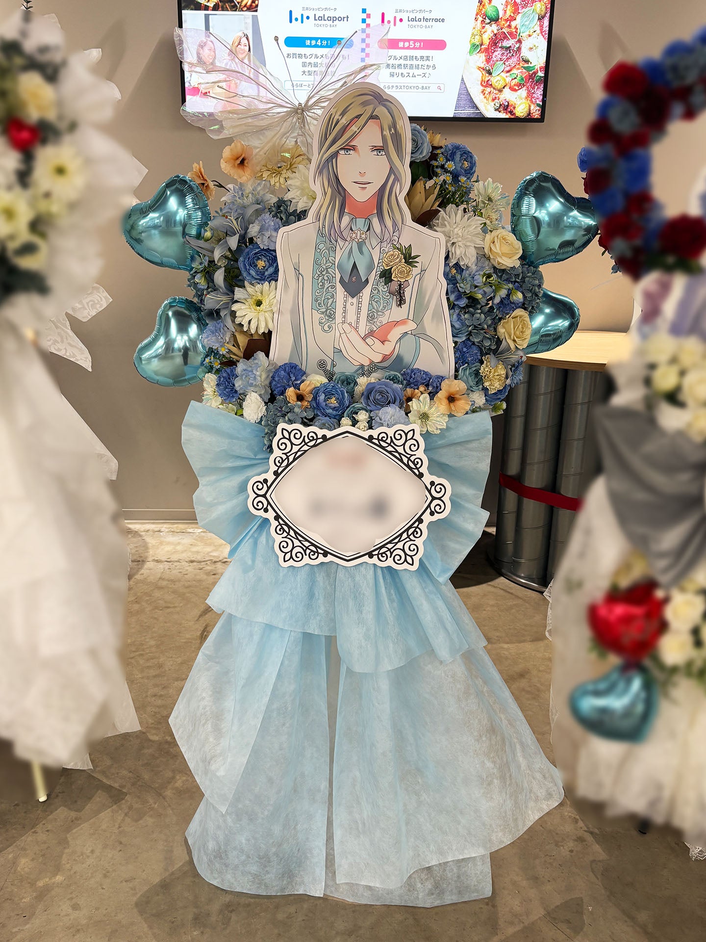 LaLa arena TOKYO-BAYへお届けしたオーダーメイドのフラワースタンド｜HANA GARDEN TOKYO