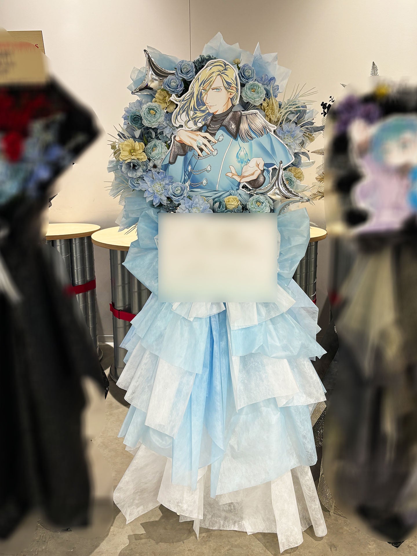 LaLa arena TOKYO-BAYへお届けしたオーダーメイドのフラワースタンド｜HANA GARDEN TOKYO