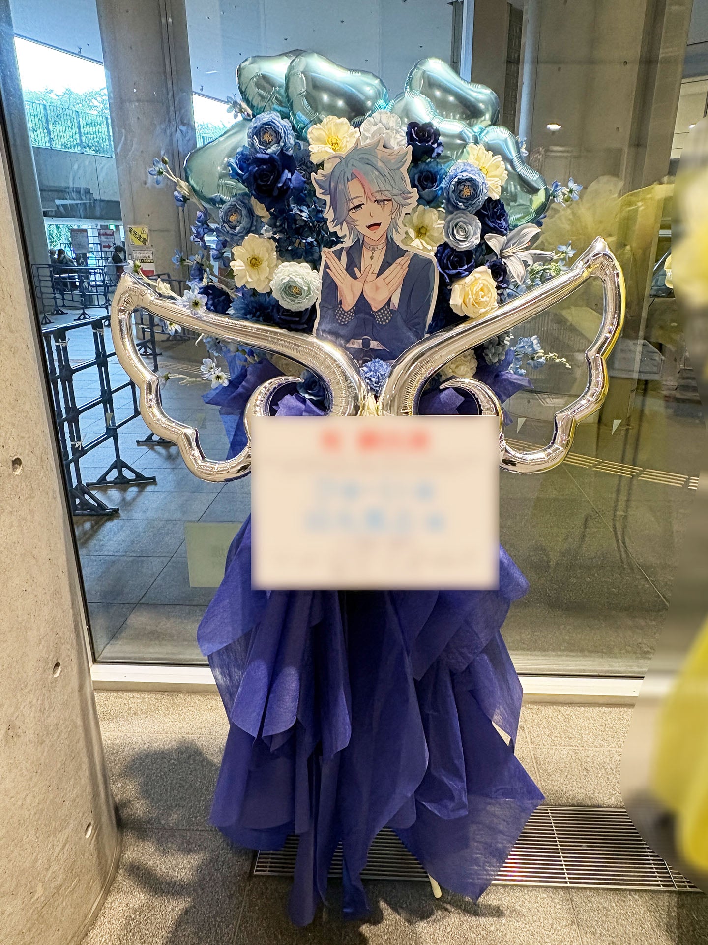 京王アリーナTOKYOへお届けしたオーダーメイドのフラワースタンド｜HANA GARDEN TOKYO
