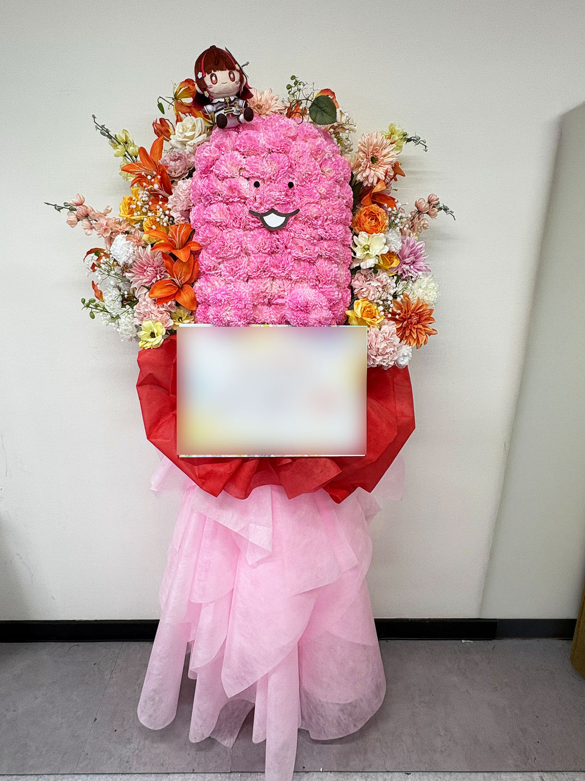 Zepp Shinjukuへお届けしたオーダーメイドのフラワースタンド｜HANA GARDEN TOKYO