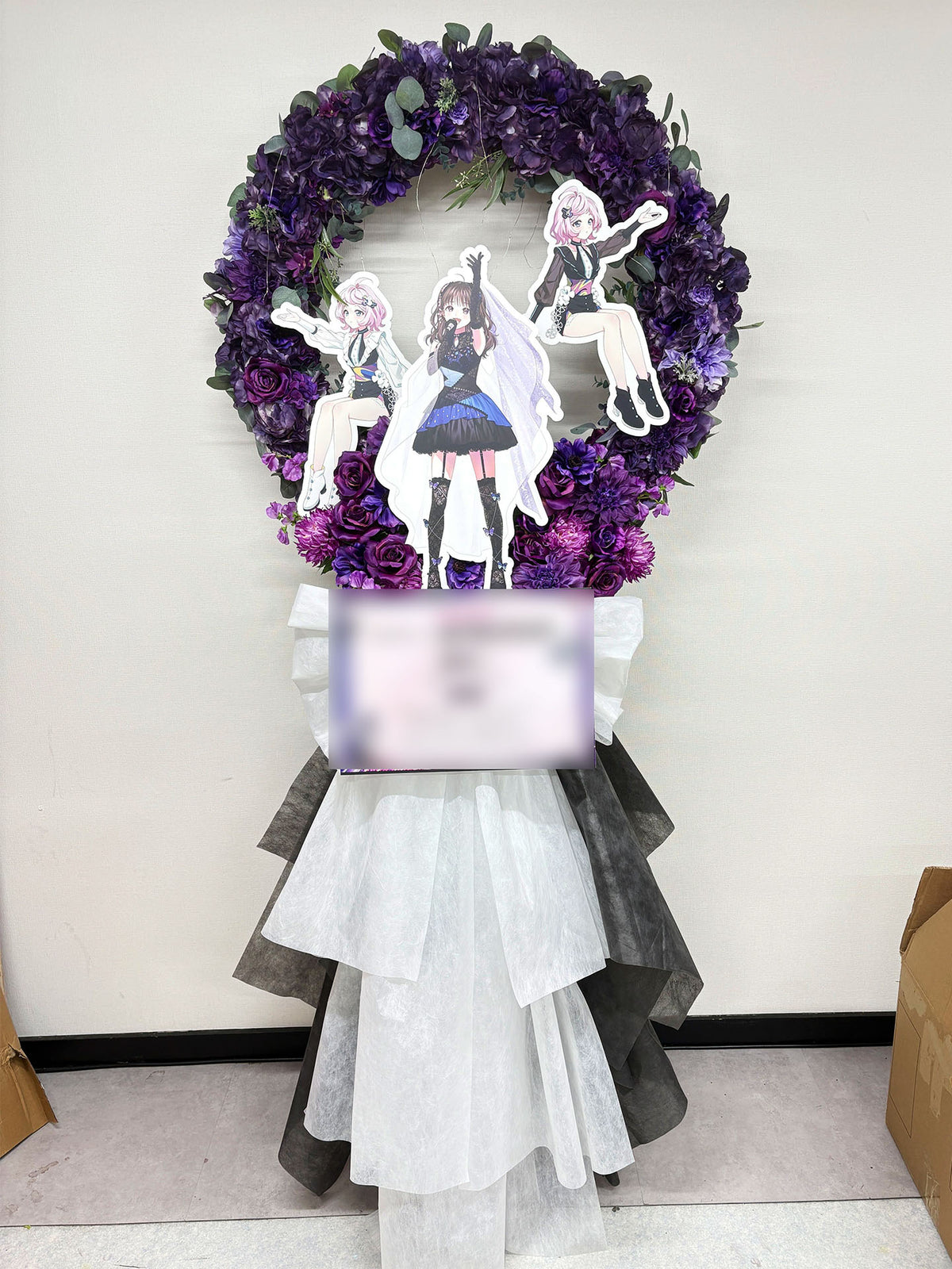 O-EASTへお届けしたオーダーメイドのフラワースタンド｜HANA GARDEN TOKYO
