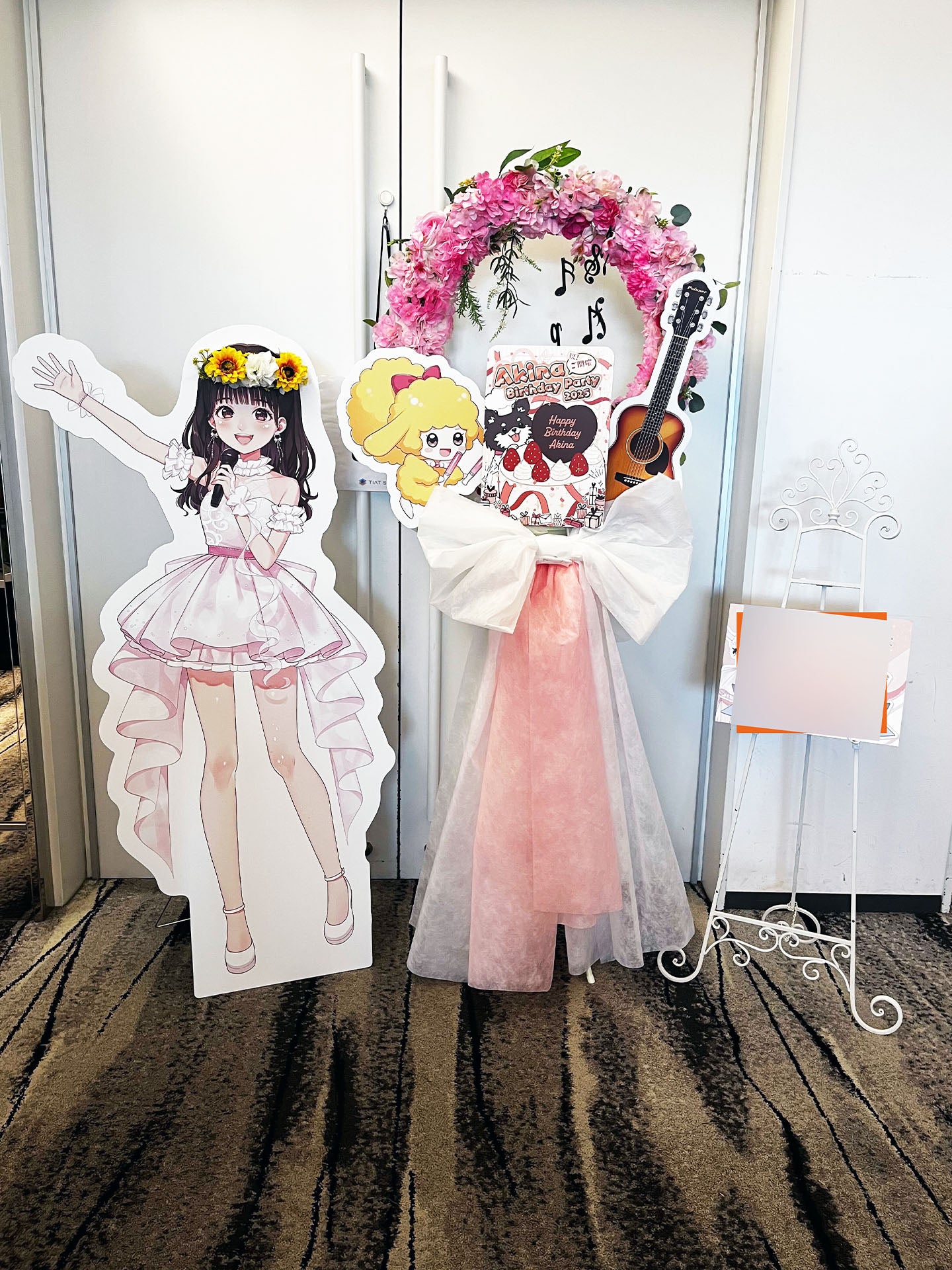 HANA GARDEN TOKYOのオーダーメイドスタンド花事例｜ライブや公演を彩るオリジナルデザイン