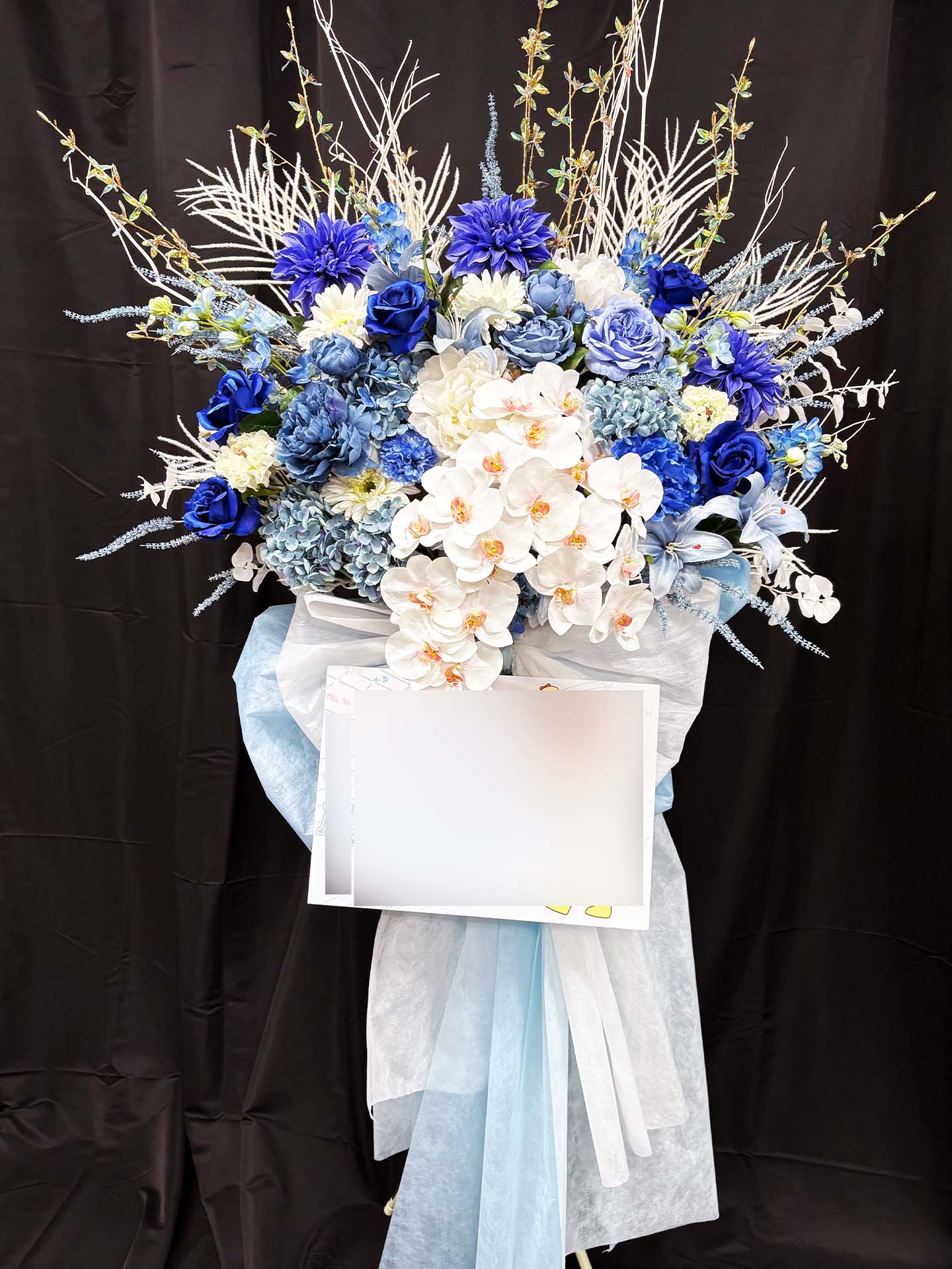 HANA GARDEN TOKYOのオーダーメイドスタンド花事例｜ライブや公演を彩るオリジナルデザイン